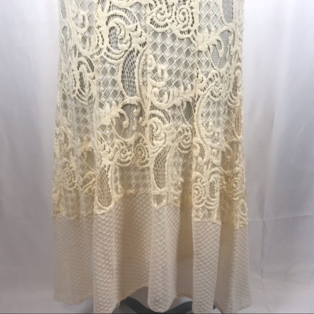 Sold—Reba Island Getaway Midi Dress in Butter - Picture 5 of 15